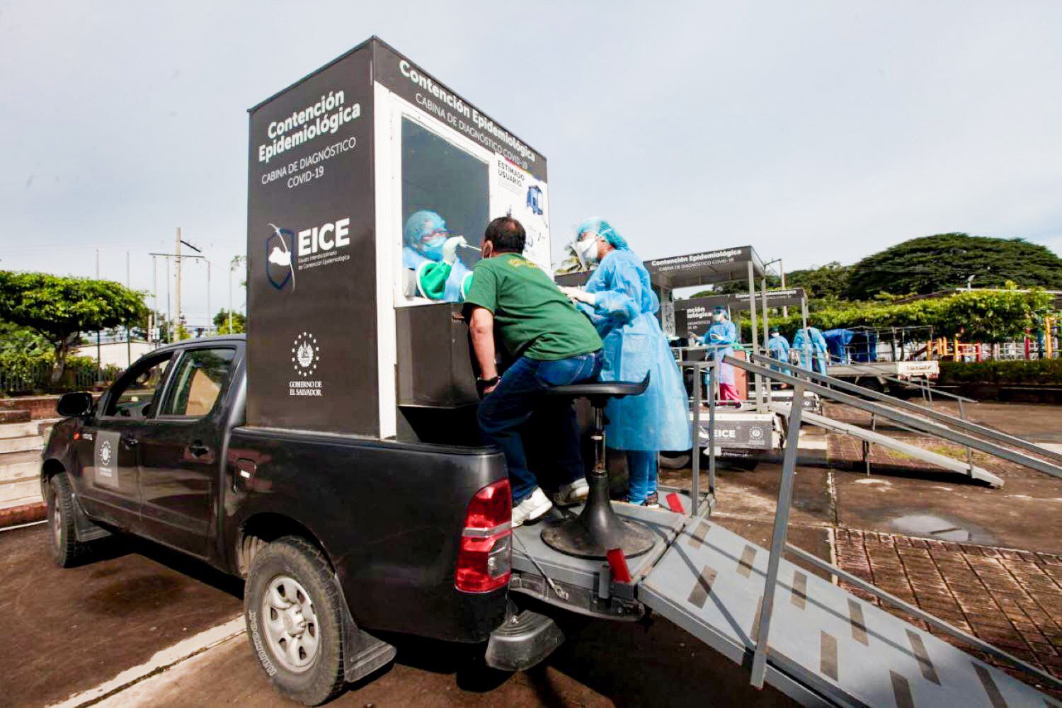 salud-realiza-toma-de-muestras-covid19-en-san-jose-villanueva-para-detectar-posibles-contagios
